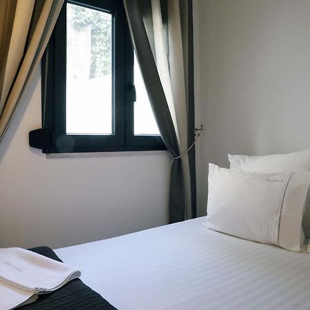 Gazi Boutique Apartment 2 Atena Exterior foto